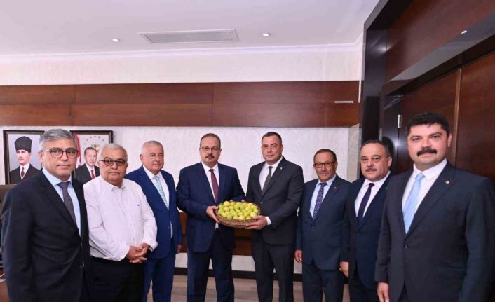 Aydın Valisi Canbolat, Aydın Ticaret Borsası heyetini ağırladı
