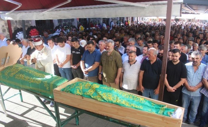 Bağcılar Sosyal Güvenlik Merkezi Müdürü toprağa verildi