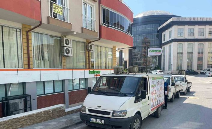 Bilecik’te bir market açışını duyurusunu megafon ile mahalle mahalle gezen şahsa ceza