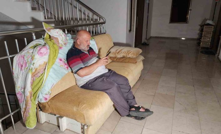 Bu kez kiracı değil ev sahibi sokakta kaldı