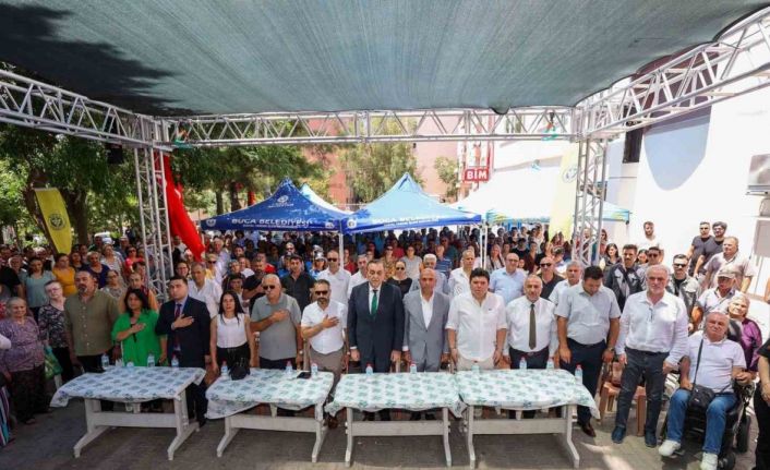Buca’da aşure dualarla karıldı