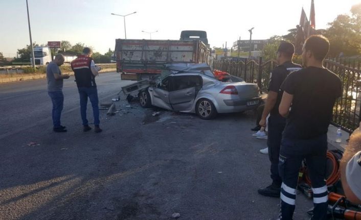 Bursa’da 4 kişinin öldüğü 2 kişinin yaralandığı kazada tır şoförü tutuklandı