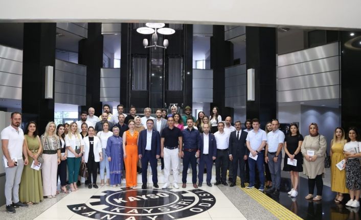 Büyükşehir Kariyer Merkezi’nden şehirde geniş kapsamlı insan kaynakları toplantısı