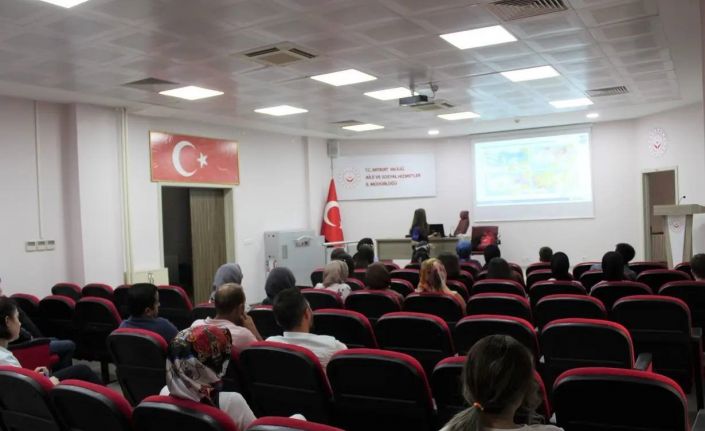 Çocuklara ve kurum personellerine Afet ve Acil Durum Farkındalık Eğitimi verildi