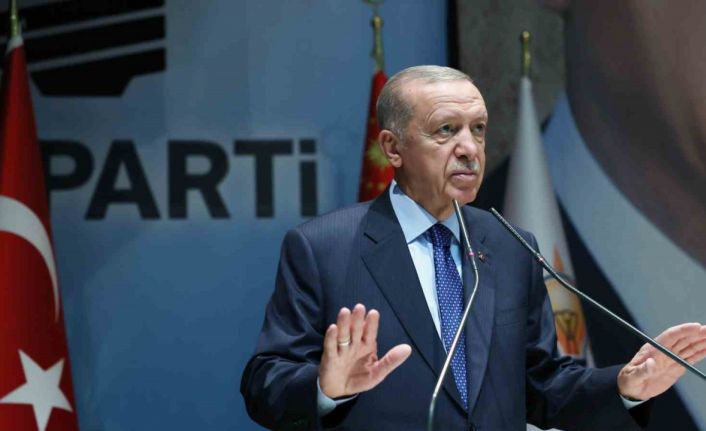 Cumhurbaşkanı Erdoğan: “Muhalefet cenahında hemen her gün yeni bir skandal patlak veriyor”