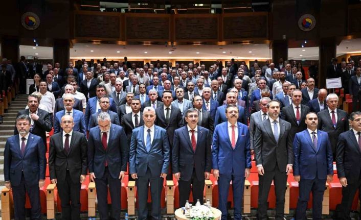 Cumhurbaşkanı Yardımcısı Yılmaz: "Daha düşük tek haneli enflasyon hedeflerden resesyona düşmeden devam etmek durumundayız"