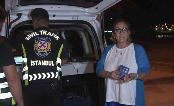 Denetimde emniyet kemeri takmadığı için ceza kesilen sürücü: "Ben sanatçıyım nasıl çekiyorsunuz beni"