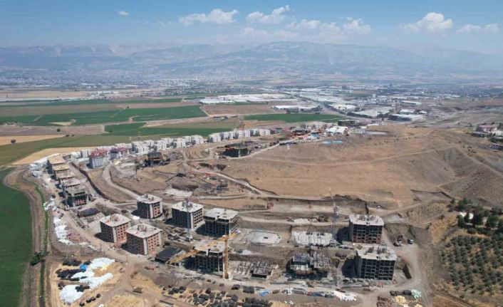 Depremin merkezinde konutlar hızla yükseliyor