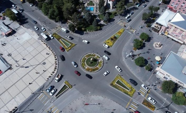 Erzincan’da trafiğe kayıtlı araç sayısı temmuz ayı sonu itibarıyla 67 bin 865 oldu