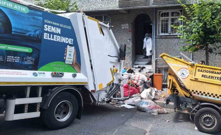 Gaziosmanpaşa’da şaşkına çeviren görüntü: Evden 5 ton çöp çıktı