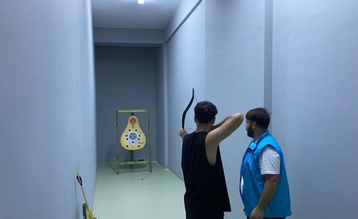 Gaziosmanpaşalı gençler, kamp etkinliklerinde buluştu