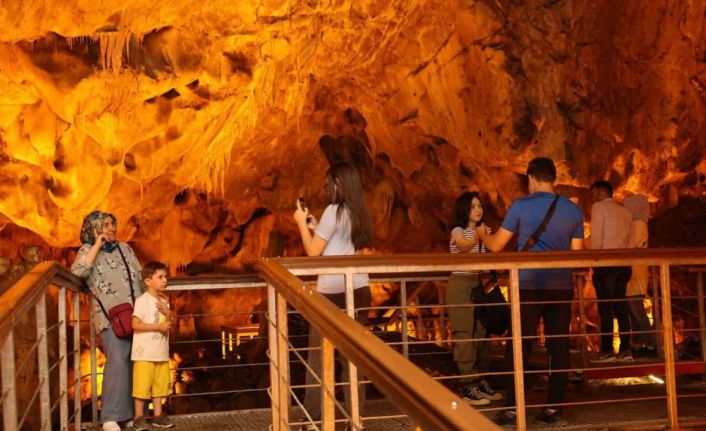Gölbaşında Tulumtaş Mağarası vatandaşların ziyaretine açıldı