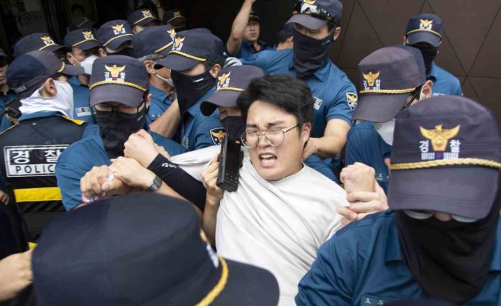 Güney Kore’de "Fukuşima" protestosu: 16 kişi gözaltına alındı