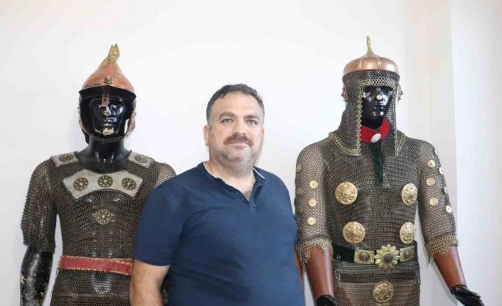 Hobi olarak savaş zırhı yapıyor, talepleri ise geri çeviriyor