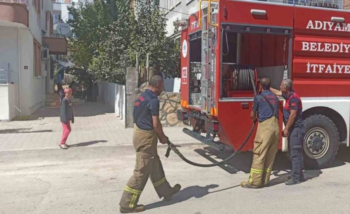 İkamet yangını korkuttu