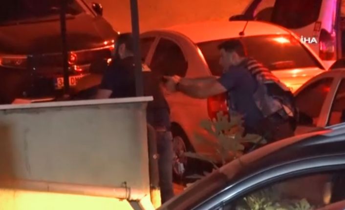 Kağıthane’de polisin şehit edilmesi olayında adı geçen ‘Anucur Çetesi’ üyelerinin karıştığı olaylar ortaya çıktı