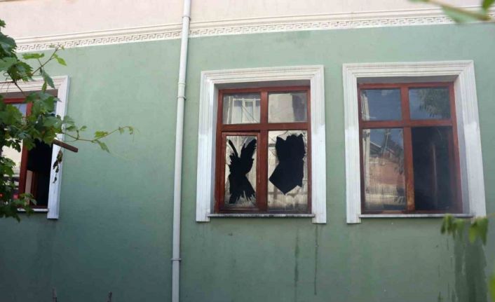 Kayseri’de ev yangını: 3’ü çocuk 5 kişi zehirlendi