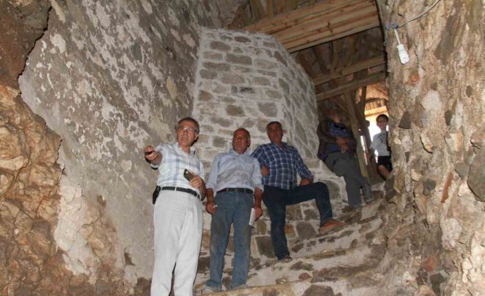 Kazı çalışmalarında bulunan 2 bin 500 yıllık su sarnıcı turizme kazandırılıyor