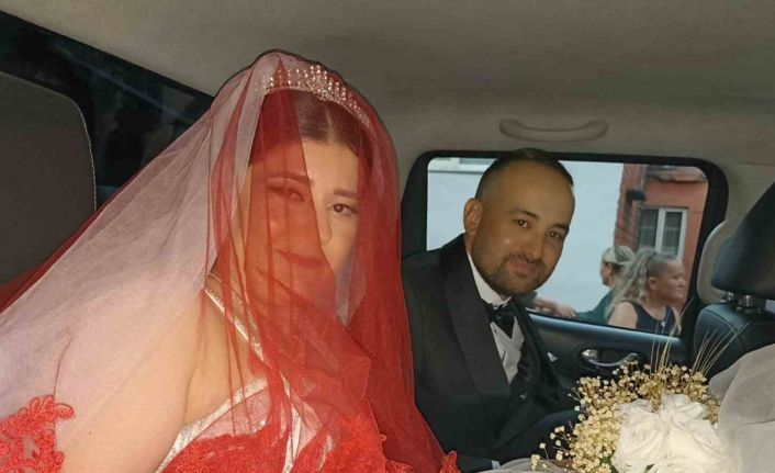 Konuşma ve işitme engelli çift dünya evine girdi