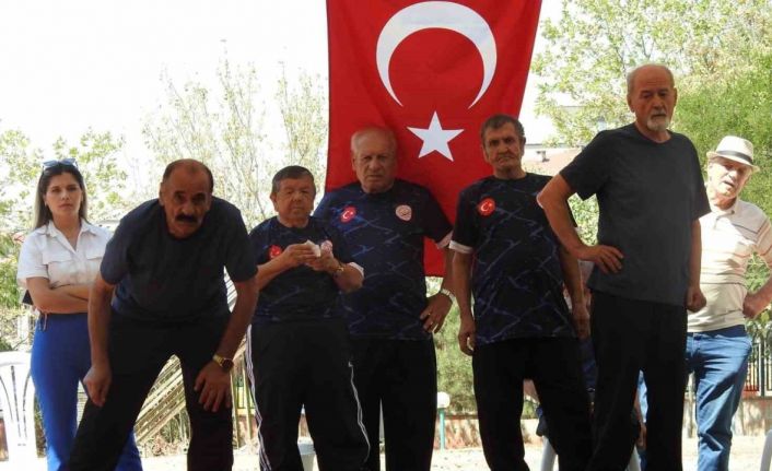 Lüleburgaz ve Çorlu huzurevleri takımlarının bocce müsabakası