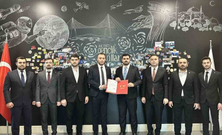 Melih Berk Sildir, AK Parti Kütahya İl Gençlik Kolları Başkanı oldu