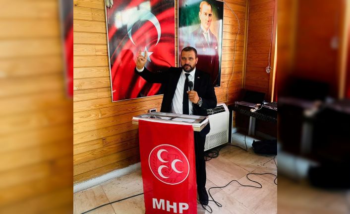 MHP Eşme İlçe Başkanı görevinden istifa etti