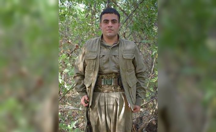 MİT, terör örgütü PKK’nın, TSK, Emniyet ve MİT mensuplarına suikast amacıyla eğittiği Bekir Kına’yı, Irak sınırından 150 km. içerideki Süleymaniye’de etkisiz hale getirdi.