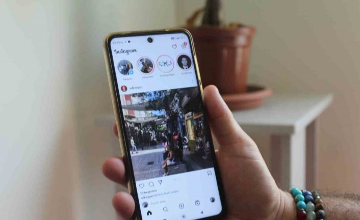 Mobil uygulamaları yüklerken sözleşmelere çabuk onay verilmemeli