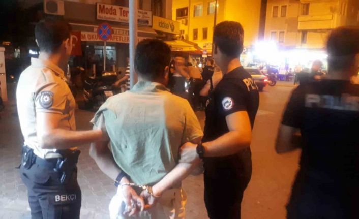 Motorunu polisin üzerine sürdü, yakalanınca "torbacı" olduğu ortaya çıktı