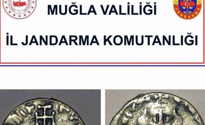 Roma dönemine ait madalyon ele geçirildi
