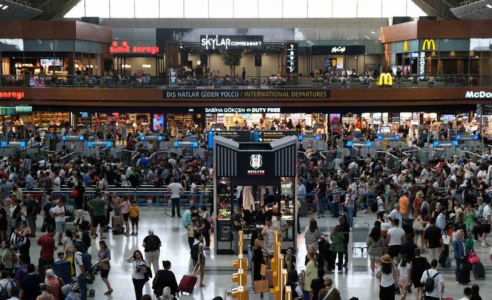 Sabiha Gökçen’den Ağustos ayında da rekor üstüne rekor geldi