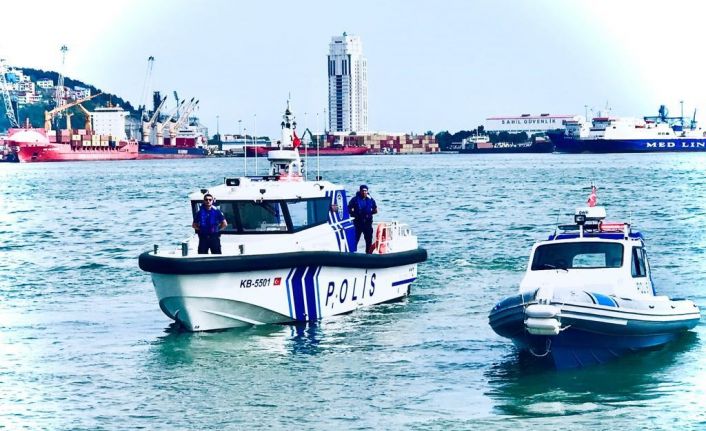 Samsun’da deniz polisi kaçak salyangoz ve midye avcılarına göz açtırmıyor