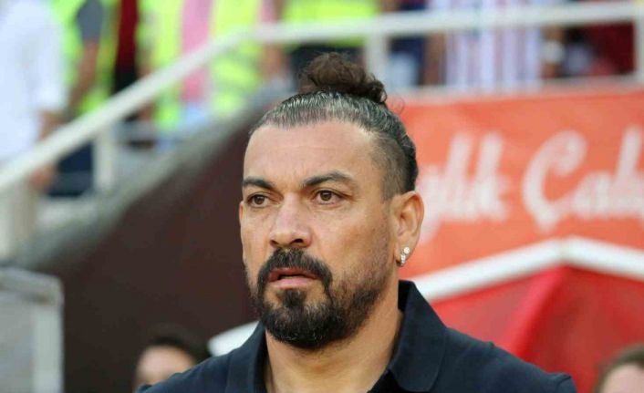 Servet Çetin, Sivasspor’da ilk maçına çıktı