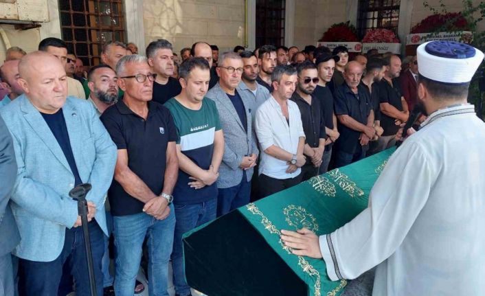 Silahlı saldırıda ölen eski MHP İlçe Başkanı Kaçmaz son yolculuğuna uğurlandı