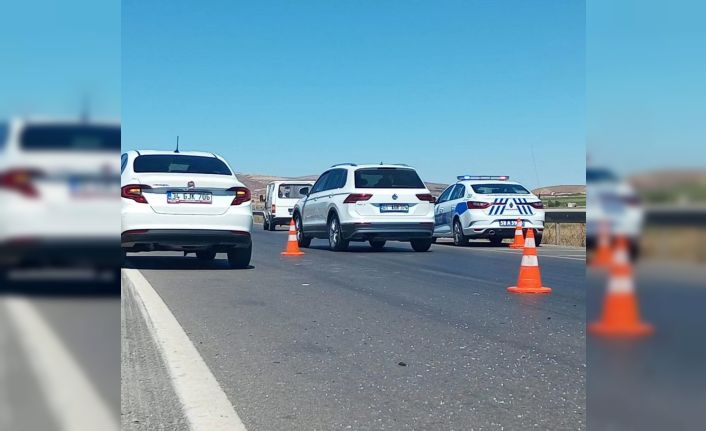 Sivas’ta trafik kazası: 1’i çocuk 6 yaralı