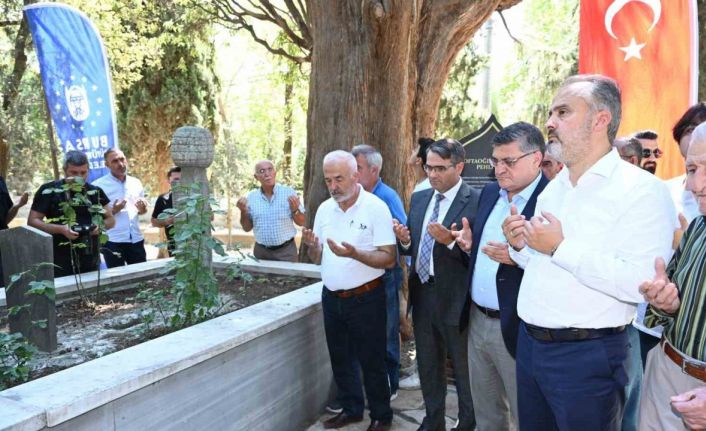 Softaoğlu Mehmed Pehlivan dualarla anıldı