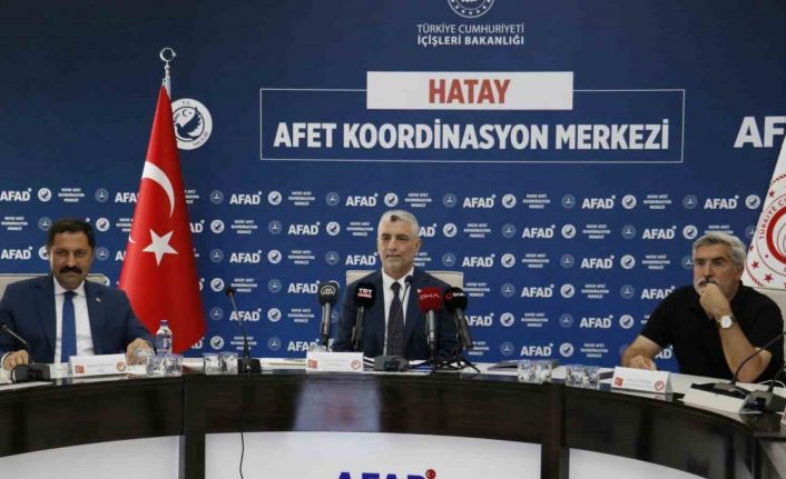 Ticaret Bakanı Bolat: "Faizsiz 2 yıl geri ödemesiz kredi uygulaması başlatıldı"