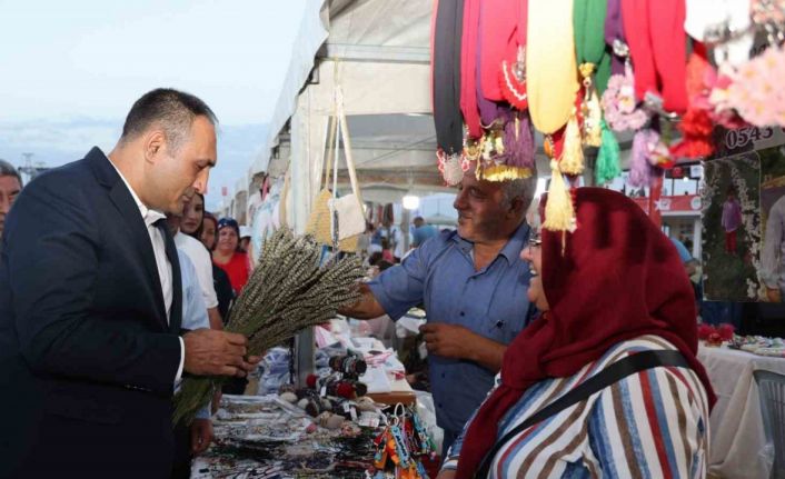 Toroslar ve Çamlıyayla belediyeleri, kültürel miras iğne oyasına sahip çıkıyor