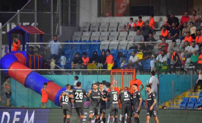 Trendyol Süper Lig: Rams Başakşehir: 0 - Fatih Karagümrük: 2 (Maç sonucu)