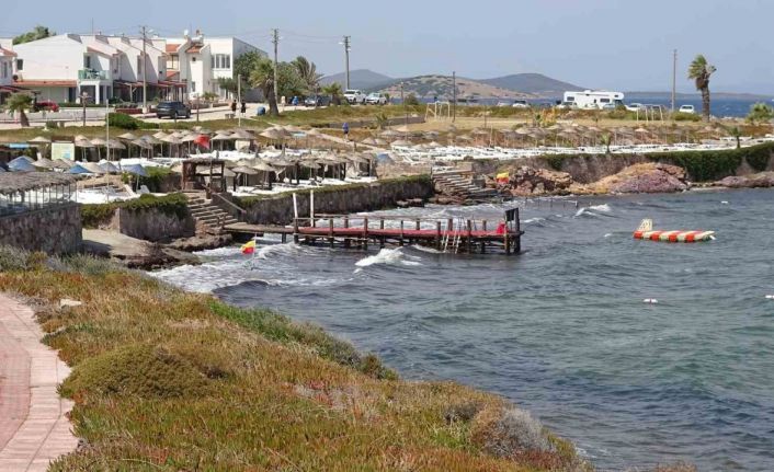 Türkiye’nin önemli turizm merkezlerinden Ayvalık iki mavi bayrağını kaybetti