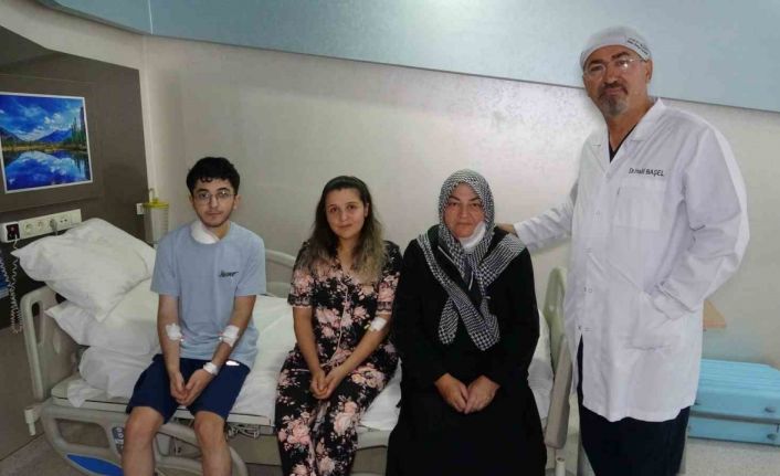 Üç farklı şehirden gelen glomus tümörü hastaları şifayı Van’da buldu