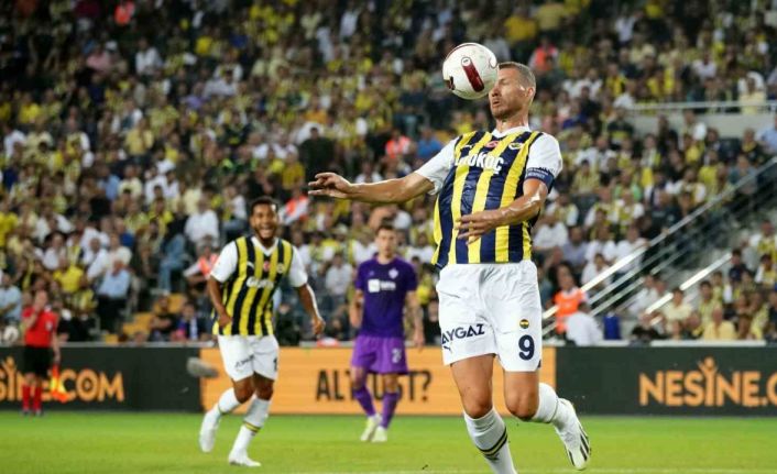 UEFA Avrupa Konferans Ligi: Fenerbahçe: 0 - Maribor: 0 (İlk yarı)