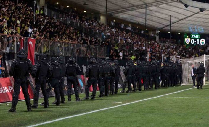 UEFA’dan Fenerbahçe’ye 1 maç deplasman yasağı