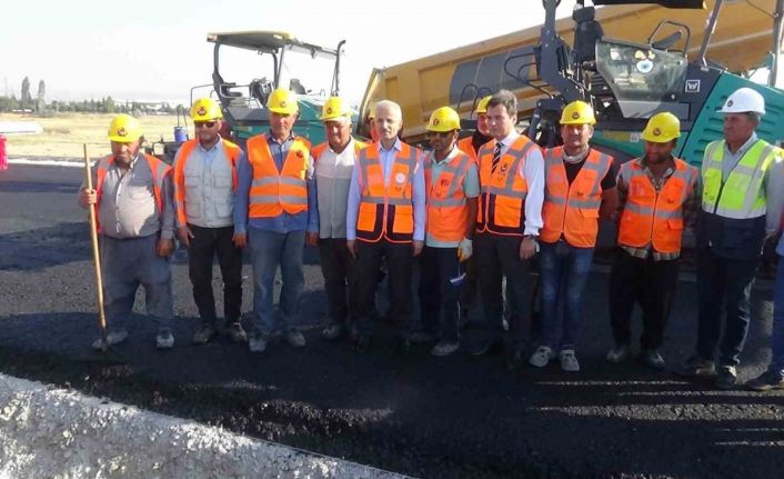 Ulaştırma ve Altyapı Bakanı Uraloğlu: “25-30 dakikalık seyahat süresini 5-6 dakikalara düşürürken transit trafiği rahatlatmış olacağız”