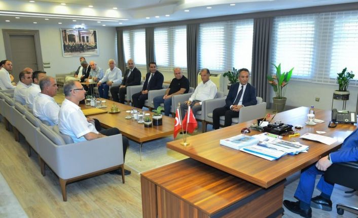 Vali Köşger: "Adana yatay mimara dönmesi gerekiyor"