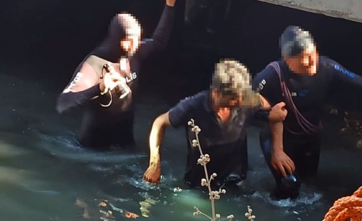 Veliefendi Hipodromu’nda 6 aracın yanmasına ilişkin gözaltına alınan şüpheli adliyeye sevk edildi