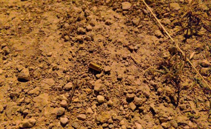 Yeğenini darp ettiğini iddia ettiği eşini tabancayla yaralayan dayı uyuşturucu ile yakalandı