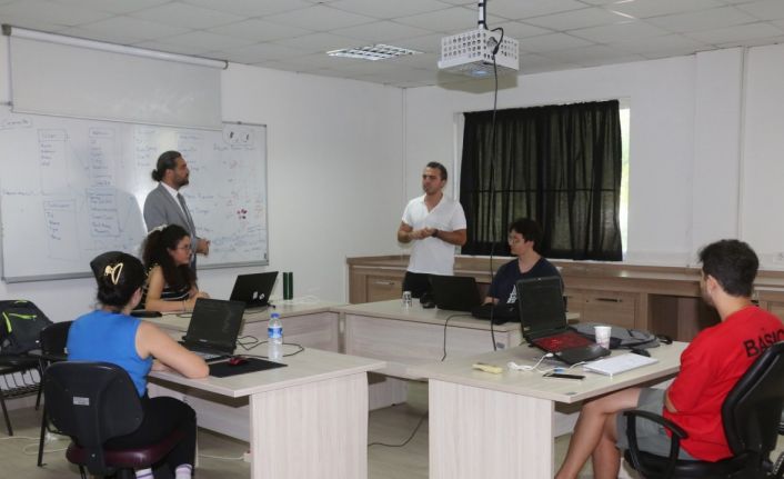 Yeni nesil staj: Öğrenci firmaya gitmiyor, firma öğrenciye geliyor