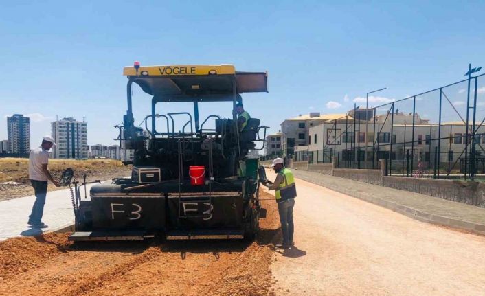 Yenişehir’de yol bakım çalışmaları devam ediyor