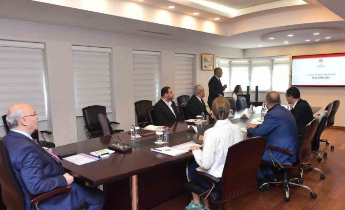 2. Tesbih ve Doğal Taşlar Fuarı’nın hazırlıkları Vali Köşger’in başkanlığında değerlendirildi